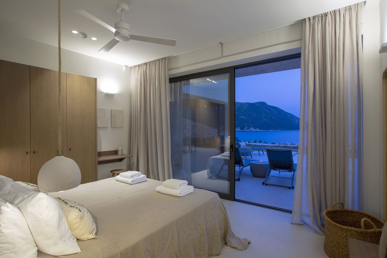 Two Sea-View Suites